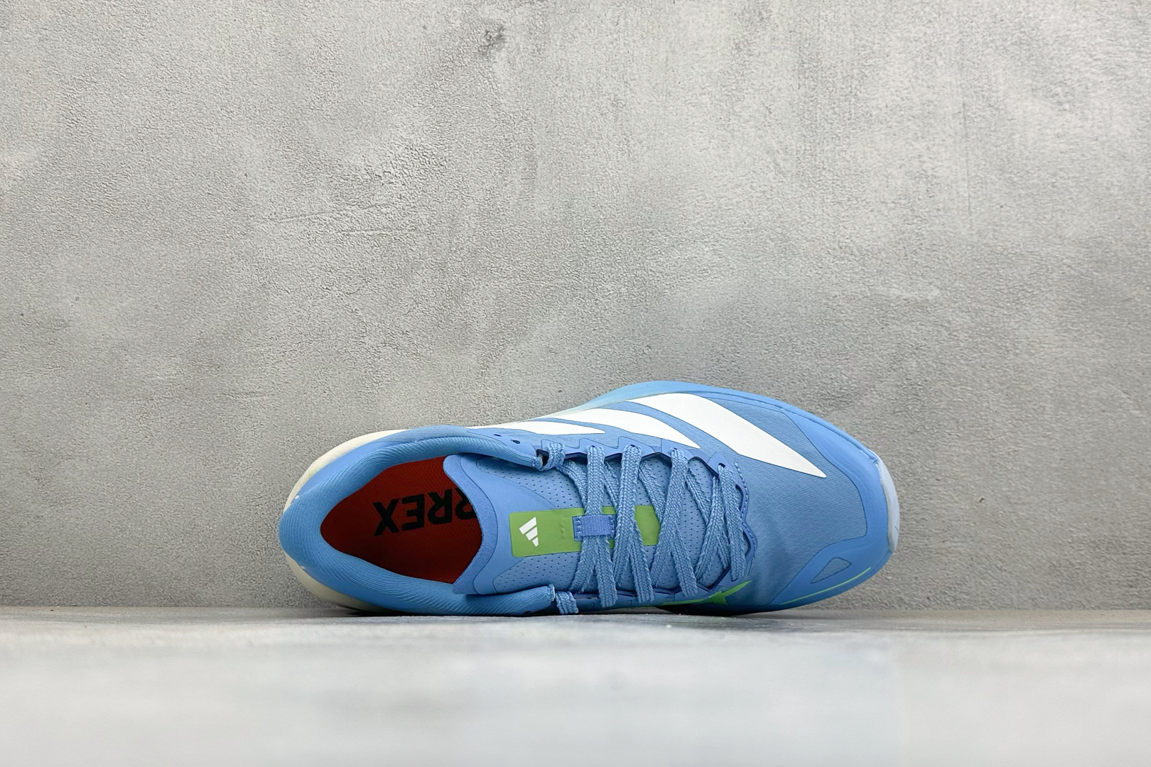 Adidas Terrex Agravic 4 阿迪达斯 系带缓震轻质 舒适百搭 低帮马拉松运动跑步鞋 货号: KJ12