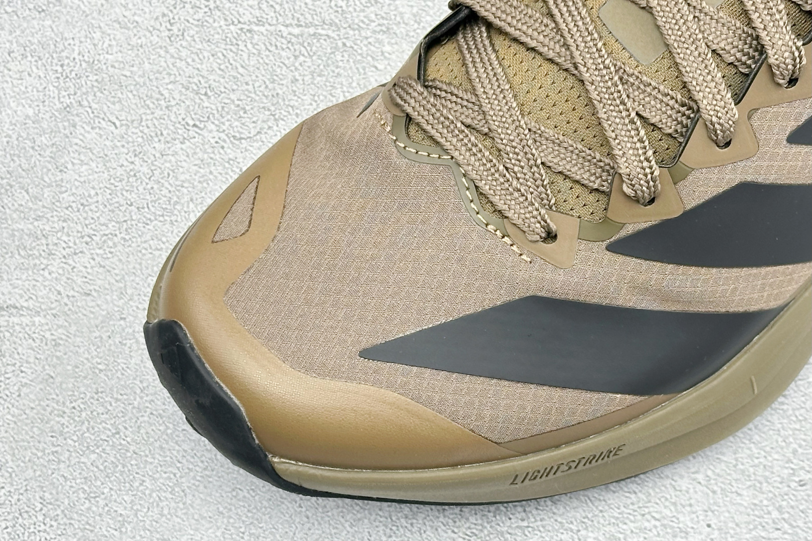 Adidas Terrex Agravic 4 阿迪达斯 系带缓震轻质 舒适百搭 低帮马拉松运动跑步鞋 货号: KJ88