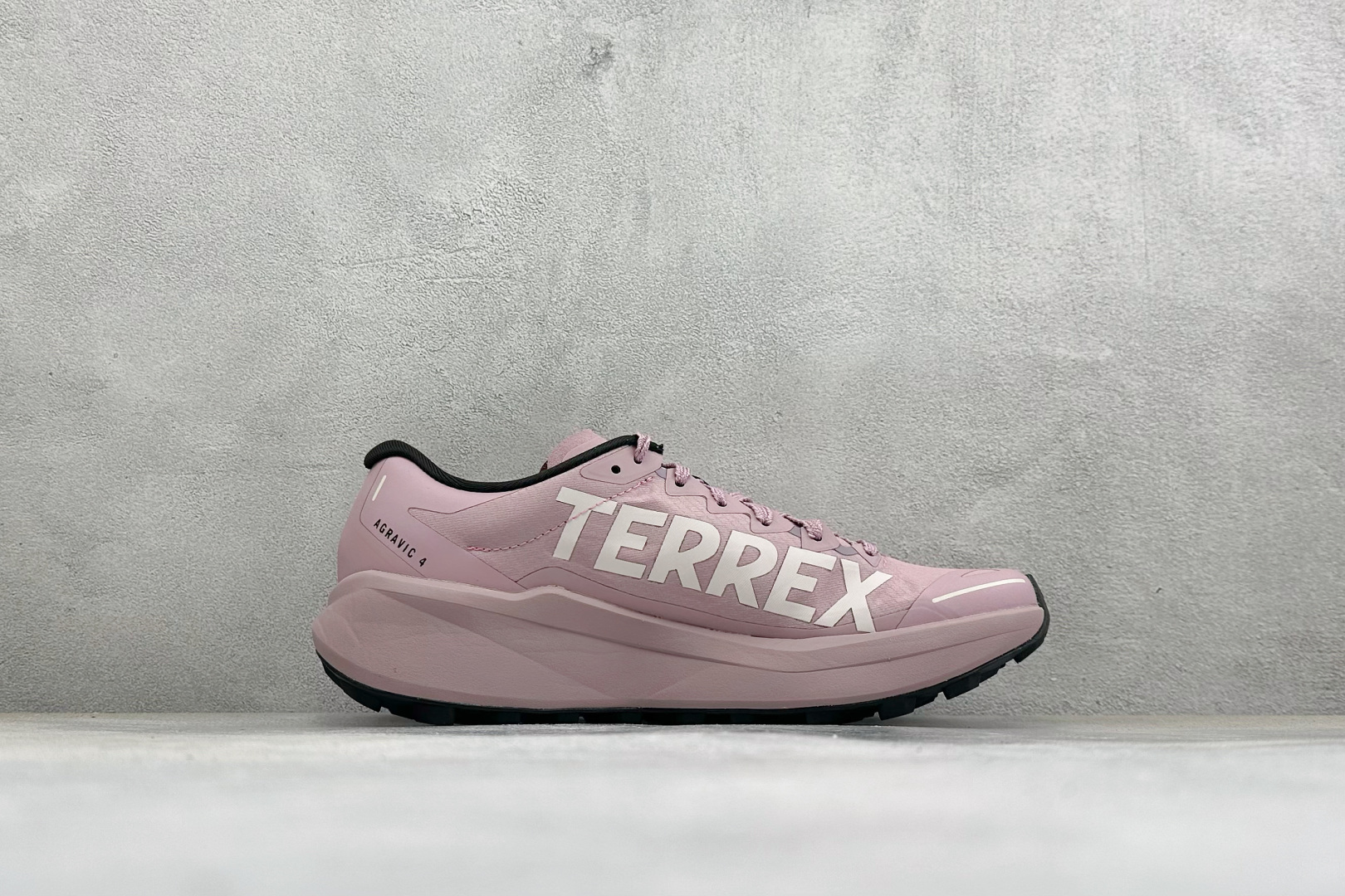 Adidas Terrex Agravic 4 阿迪达斯 系带缓震轻质 舒适百搭 低帮马拉松运动跑步鞋 货号: KJ88