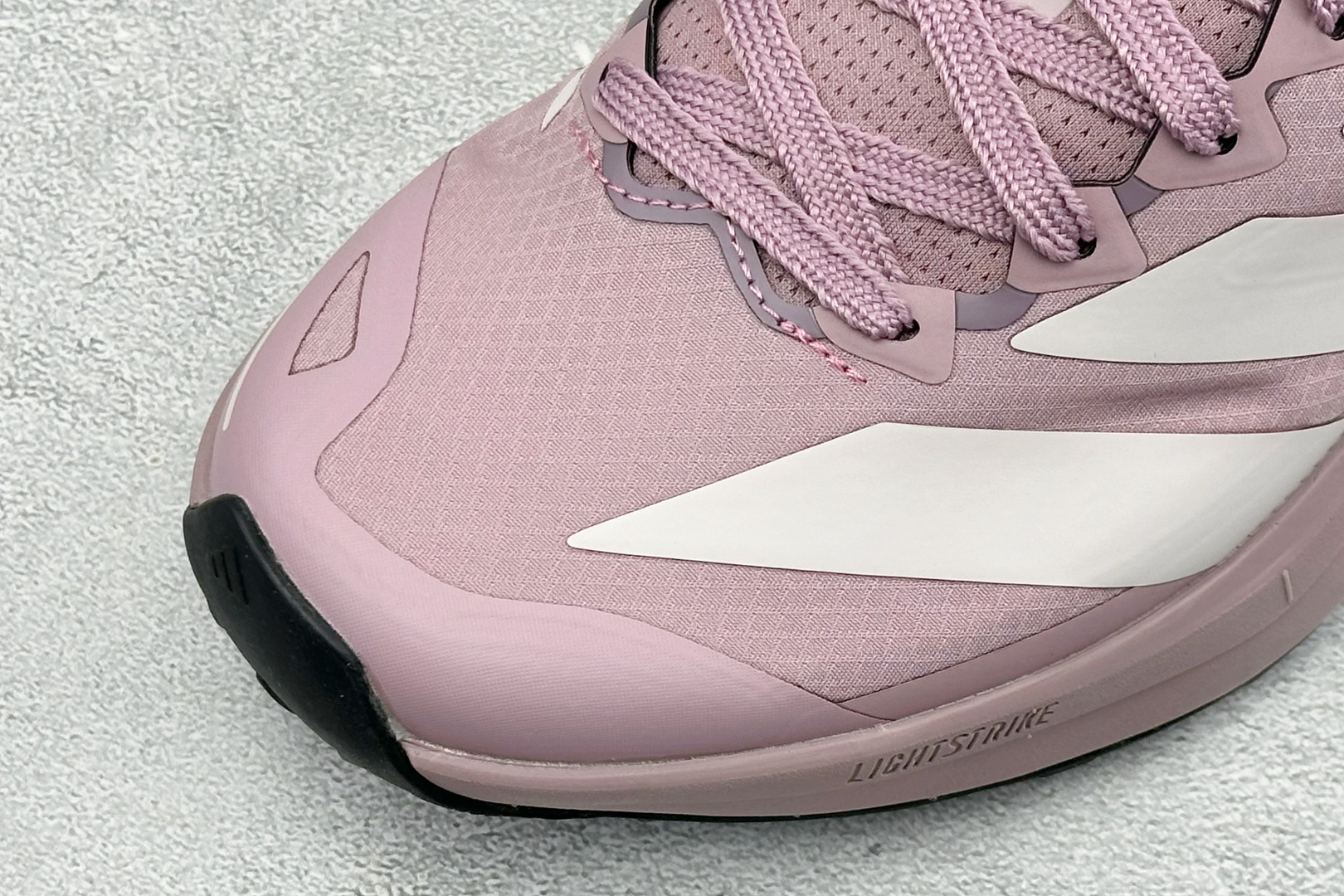 Adidas Terrex Agravic 4 阿迪达斯 系带缓震轻质 舒适百搭 低帮马拉松运动跑步鞋 货号: KJ88