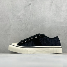 DIOR迪奥 Hooper 绒面革拼接 平底系带 低帮 贝壳头帆布鞋 经典老花真的永不过时✨ Dior Walk’n’D DIOR迪奥 Hooper 绒面革拼接 平底系带 低帮 贝壳头帆布鞋 经典老花真的永不过时✨ Dior Walk’n’D