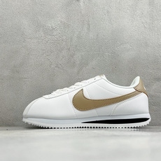 福利特价 Nike Classic Cortez经典轻便舒适 阿甘休闲跑鞋 纯粹而执着的精神 使得Cortez种在了一代 福利特价 Nike Classic Cortez经典轻便舒适 阿甘休闲跑鞋 纯粹而执着的精神 使得Cortez种在了一代