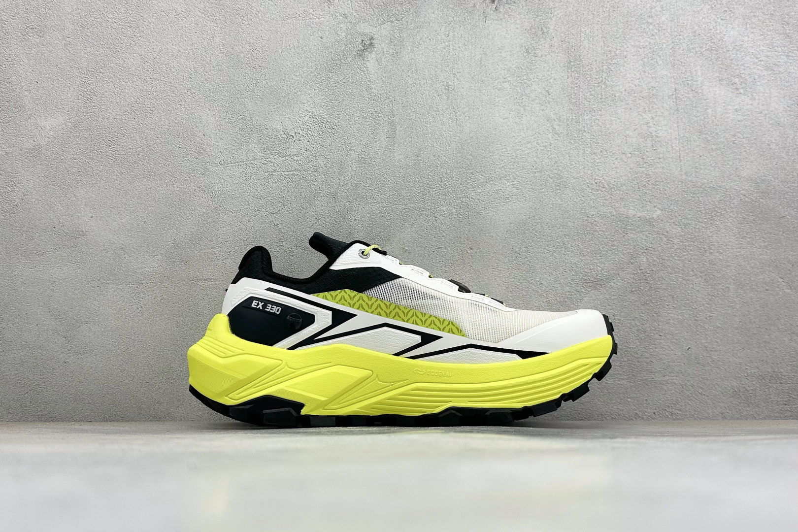 凯乐石 KAILAS FUGA EX330 长距离跑山 时尚舒适减震透气轻便 低帮越野跑步鞋 开发源自巨人之旅330超长 凯乐石 KAILAS FUGA EX330 长距离跑山 时尚舒适减震透气轻便 低帮越野跑步鞋 开发源自巨人之旅330超长