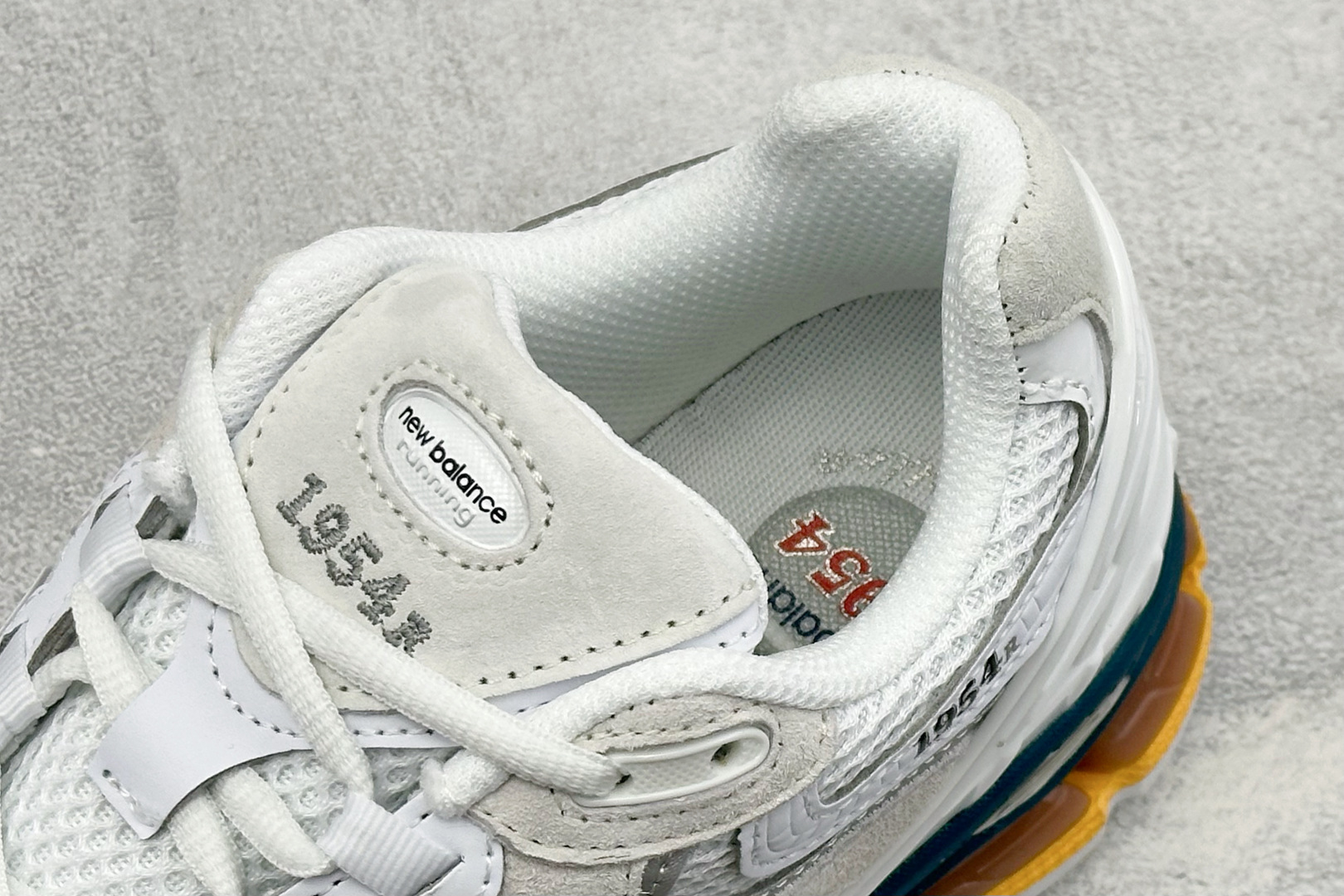 BF版New Balance 1954R系列 新百伦 复古单品宝藏老爹鞋款 复古元素叠加 质感超级棒 原楦版型材料细节做 BF版New Balance 1954R系列 新百伦 复古单品宝藏老爹鞋款 复古元素叠加 质感超级棒 原楦版型材料细节做