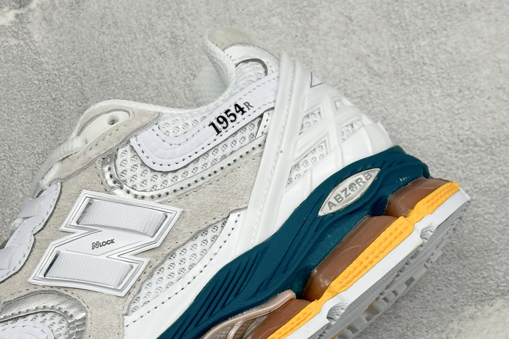 BF版New Balance 1954R系列 新百伦 复古单品宝藏老爹鞋款 复古元素叠加 质感超级棒 原楦版型材料细节做 BF版New Balance 1954R系列 新百伦 复古单品宝藏老爹鞋款 复古元素叠加 质感超级棒 原楦版型材料细节做