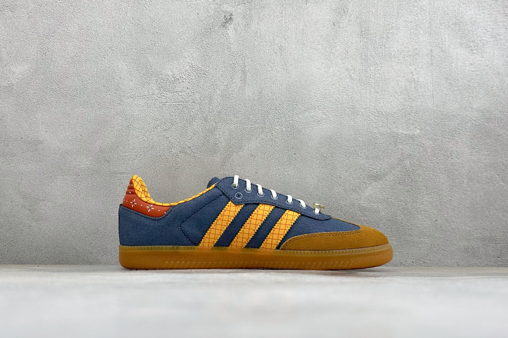 RSP版Adidas Samba OG J Toy Story 阿迪三叶草休闲板鞋 #原厂原数据版型 皮料切割干净无任何 RSP版Adidas Samba OG J Toy Story 阿迪三叶草休闲板鞋 #原厂原数据版型 皮料切割干净无任何