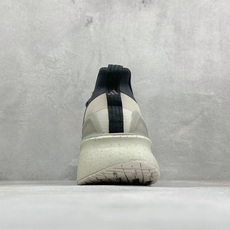 RS版Adidas Ultraboost 5 HK 阿迪达斯新款休闲爆米花跑步鞋 货号:JS2439 尺码:40 40. RS版Adidas Ultraboost 5 HK 阿迪达斯新款休闲爆米花跑步鞋 货号:JS2439 尺码:40 40.