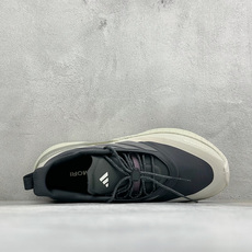 RS版Adidas Ultraboost 5 HK 阿迪达斯新款休闲爆米花跑步鞋 货号:JS2439 尺码:40 40. RS版Adidas Ultraboost 5 HK 阿迪达斯新款休闲爆米花跑步鞋 货号:JS2439 尺码:40 40.