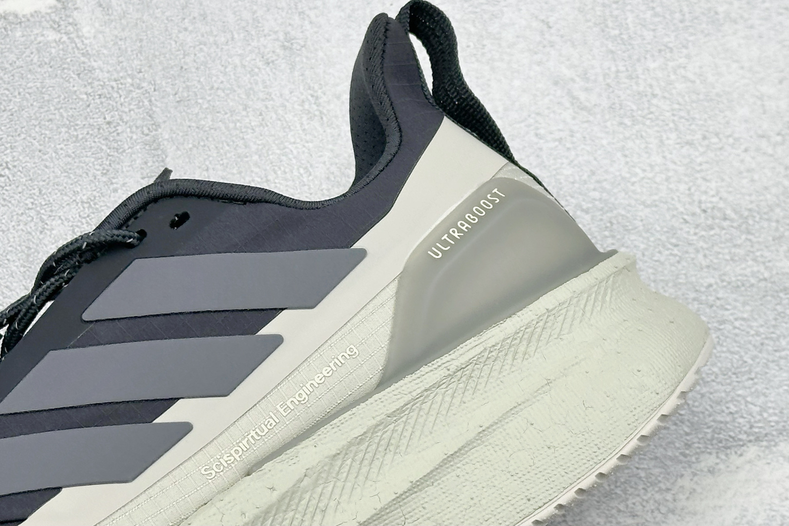 RS版Adidas Ultraboost 5 HK 阿迪达斯新款休闲爆米花跑步鞋 货号:JS2439 尺码:40 40. RS版Adidas Ultraboost 5 HK 阿迪达斯新款休闲爆米花跑步鞋 货号:JS2439 尺码:40 40.
