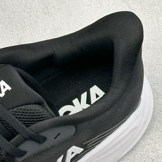 ST版HOKA ONE ONE M CLIFTON 11 舒适防滑耐磨低帮休闲跑步鞋 相比常规跑鞋 HOKA ONE O ST版HOKA ONE ONE M CLIFTON 11 舒适防滑耐磨低帮休闲跑步鞋 相比常规跑鞋 HOKA ONE O