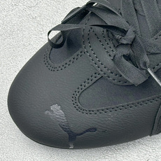 M版Puma Speedcet Etoile Wns 黑色 彪马薄底德迅复古运动休闲赛车跑鞋 以趣味十足又前卫复古的设计 M版Puma Speedcet Etoile Wns 黑色 彪马薄底德迅复古运动休闲赛车跑鞋 以趣味十足又前卫复古的设计