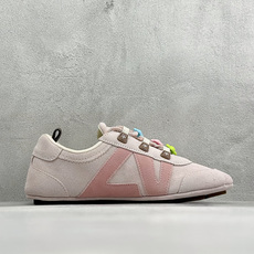 LOUIS VUITTON lv Sneakerina 2026 早春发布新款德训鞋芭蕾舞鞋 采用 Sacchetto LOUIS VUITTON lv Sneakerina 2026 早春发布新款德训鞋芭蕾舞鞋 采用 Sacchetto