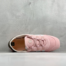 LOUIS VUITTON lv Sneakerina 2026 早春发布新款德训鞋芭蕾舞鞋 采用 Sacchetto LOUIS VUITTON lv Sneakerina 2026 早春发布新款德训鞋芭蕾舞鞋 采用 Sacchetto