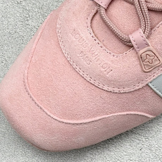 LOUIS VUITTON lv Sneakerina 2026 早春发布新款德训鞋芭蕾舞鞋 采用 Sacchetto LOUIS VUITTON lv Sneakerina 2026 早春发布新款德训鞋芭蕾舞鞋 采用 Sacchetto
