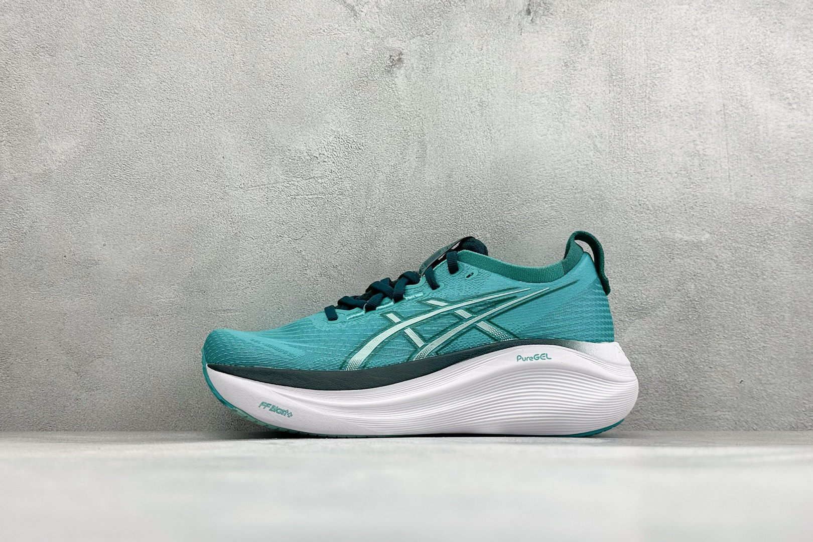 福利特价 Asics Gel-Nimbus 27 亚瑟士复古透气休闲鞋缓震耐磨跑步鞋 货号：1011B958-021 尺