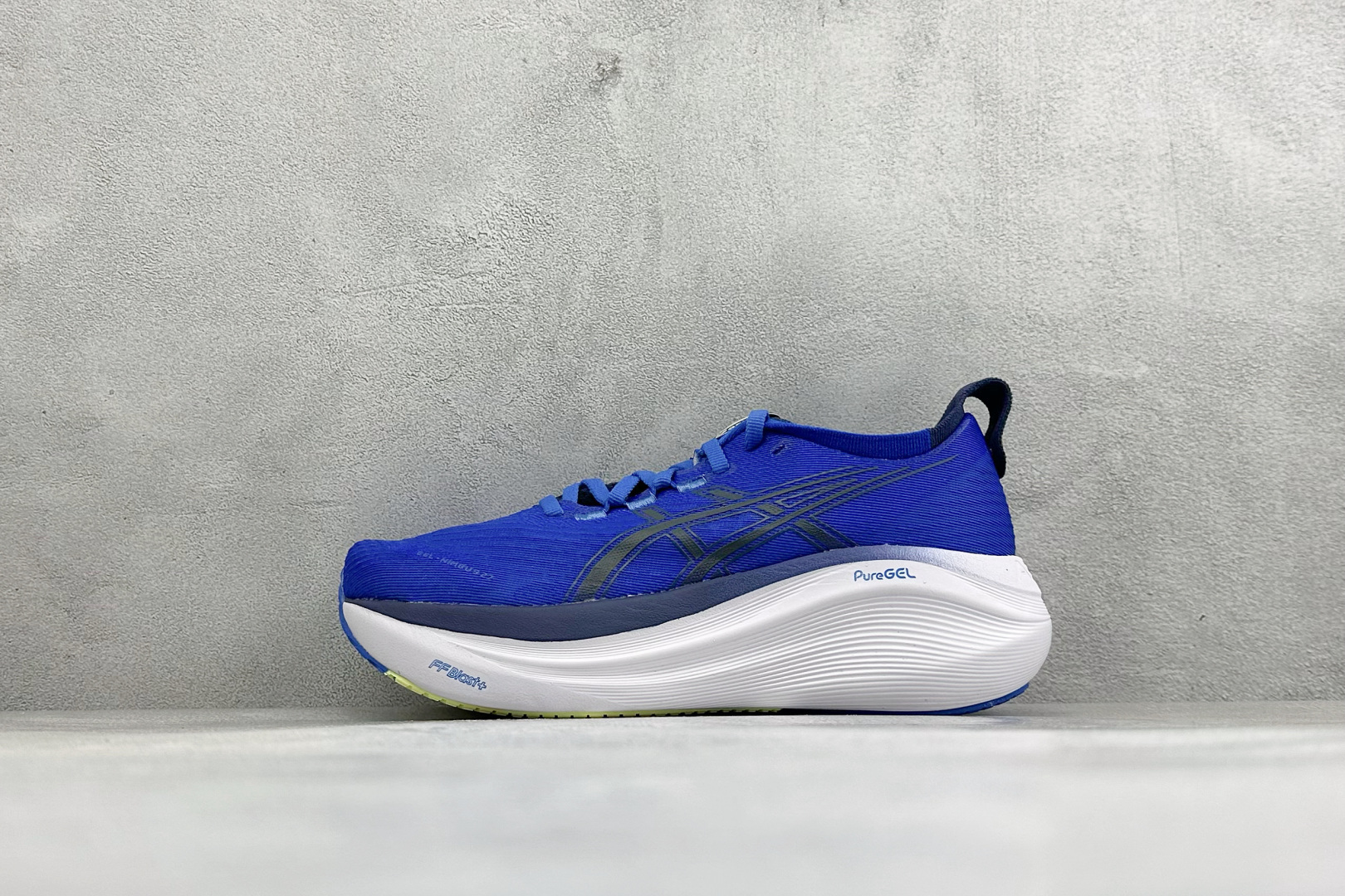 福利特价 Asics Gel-Nimbus 27 亚瑟士复古透气休闲鞋缓震耐磨跑步鞋 货号：1011B958-021 尺