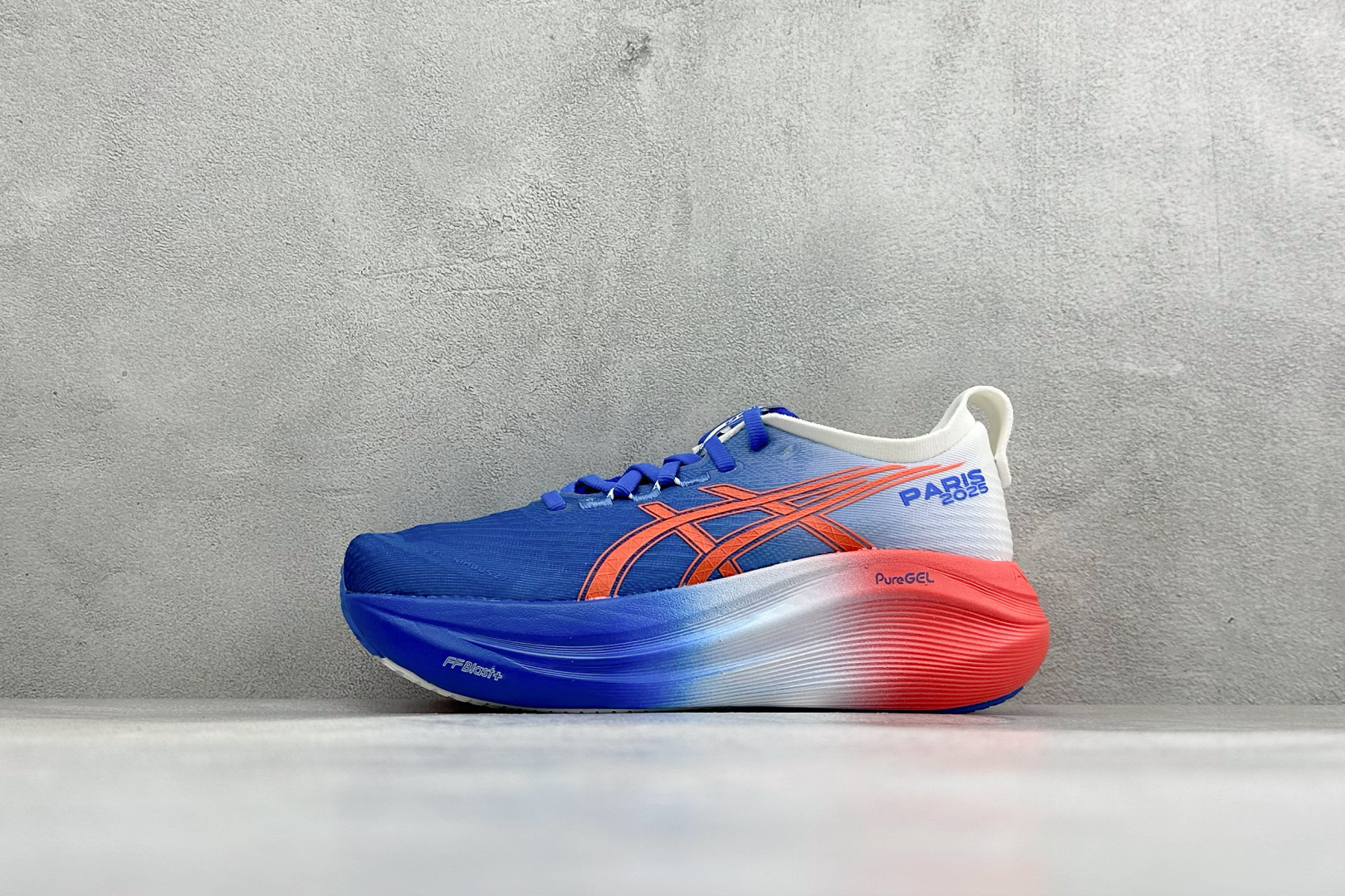 福利特价 Asics Gel-Nimbus 27 亚瑟士复古透气休闲鞋缓震耐磨跑步鞋 货号：1011B958-021 尺