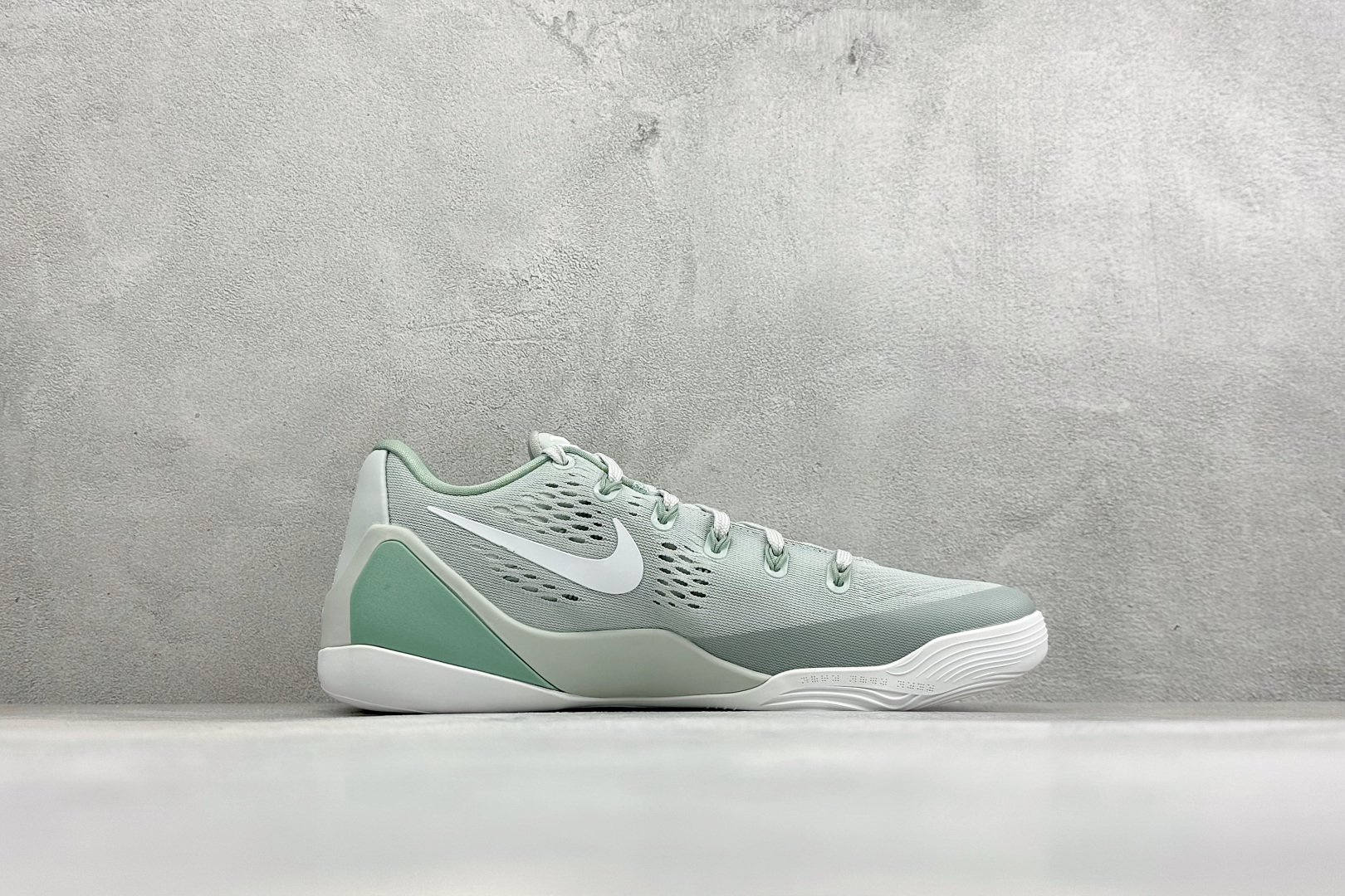 NK Kobe 9 Elite Low EM Protro 灭世纯原 科比9代 浅灰绿 ✅原楦打造灵动版型 鞋头➕腰身➕ NK Kobe 9 Elite Low EM Protro 灭世纯原 科比9代 浅灰绿 ✅原楦打造灵动版型 鞋头➕腰身➕