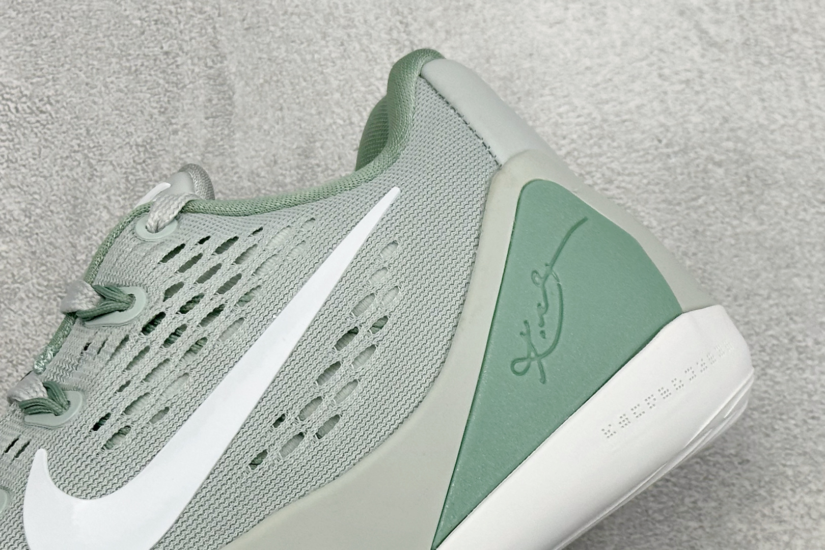 NK Kobe 9 Elite Low EM Protro 灭世纯原 科比9代 浅灰绿 ✅原楦打造灵动版型 鞋头➕腰身➕ NK Kobe 9 Elite Low EM Protro 灭世纯原 科比9代 浅灰绿 ✅原楦打造灵动版型 鞋头➕腰身➕