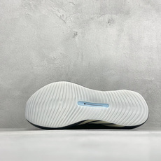 Adidas HyperBoost Edge M 阿迪达斯全新爆米花透气缓震跑步鞋 货号:KI1936 尺码:36 36 Adidas HyperBoost Edge M 阿迪达斯全新爆米花透气缓震跑步鞋 货号:KI1936 尺码:36 36