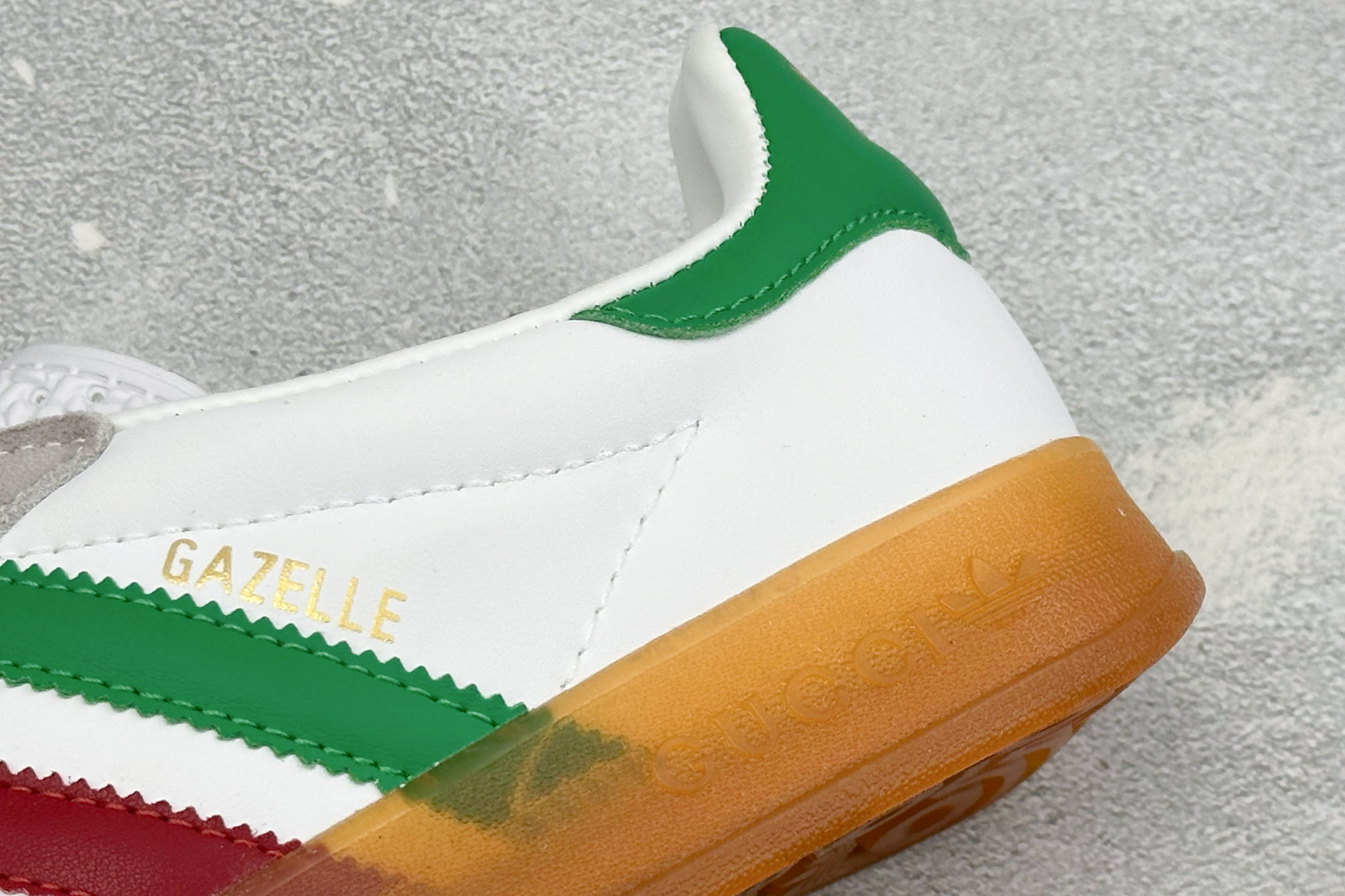 Gucci x Adidas Originals Gazelle INdoor 古驰联名 阿迪达斯 三叶草休闲防滑耐磨低