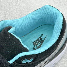 Nike Air Max 1 耐克半掌气垫复古跑步鞋 货号:FZ3590-268 尺码:36 36.5 37.5 38 Nike Air Max 1 耐克半掌气垫复古跑步鞋 货号:FZ3590-268 尺码:36 36.5 37.5 38