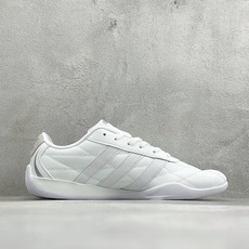 Adidas Adipista Trainers 防滑耐磨休闲鞋 货号 :HQ9161 尺码:36 36.5 37.5 Adidas Adipista Trainers 防滑耐磨休闲鞋 货号 :HQ9161 尺码:36 36.5 37.5