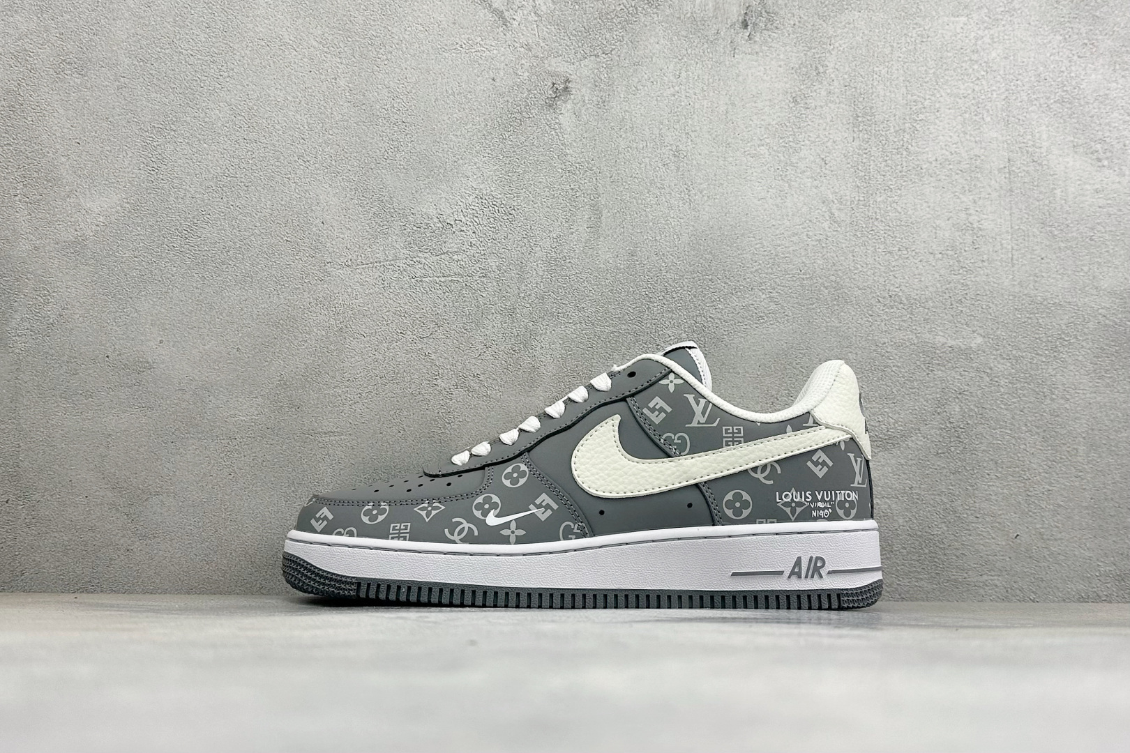 福利特价 Nike Air Force 1'07 Low 联名款 空军一号低帮休闲板鞋 #原楦原纸板 纯正空军版型 内置