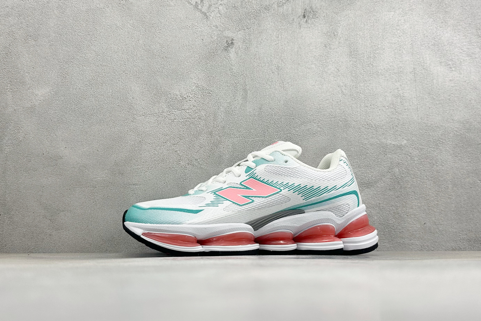 BF版New Balance 2000系列复古老爹风休闲运动慢跑鞋 货号:U2000AC 尺码:36 37 37.5 3 BF版New Balance 2000系列复古老爹风休闲运动慢跑鞋 货号:U2000AC 尺码:36 37 37.5 3