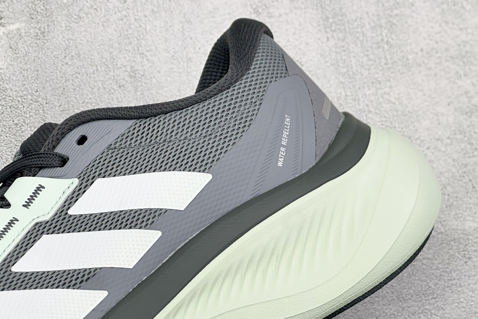 Adidas Dreamcushion 阿迪透气缓震休闲运动鞋 货号：KI5120 尺码：36 36.5 37 38 3