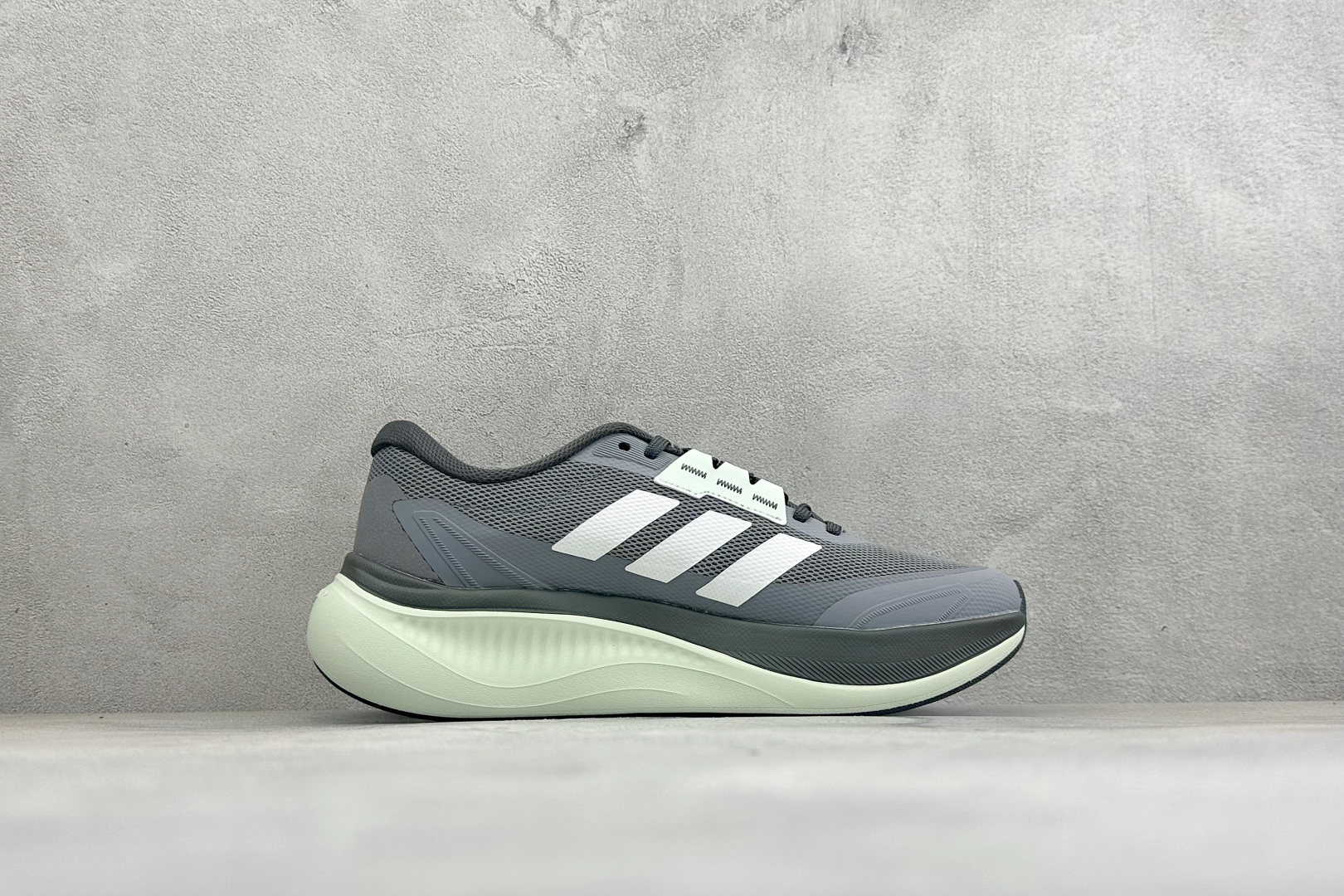 Adidas Dreamcushion 阿迪透气缓震休闲运动鞋 货号：KI5120 尺码：36 36.5 37 38 3