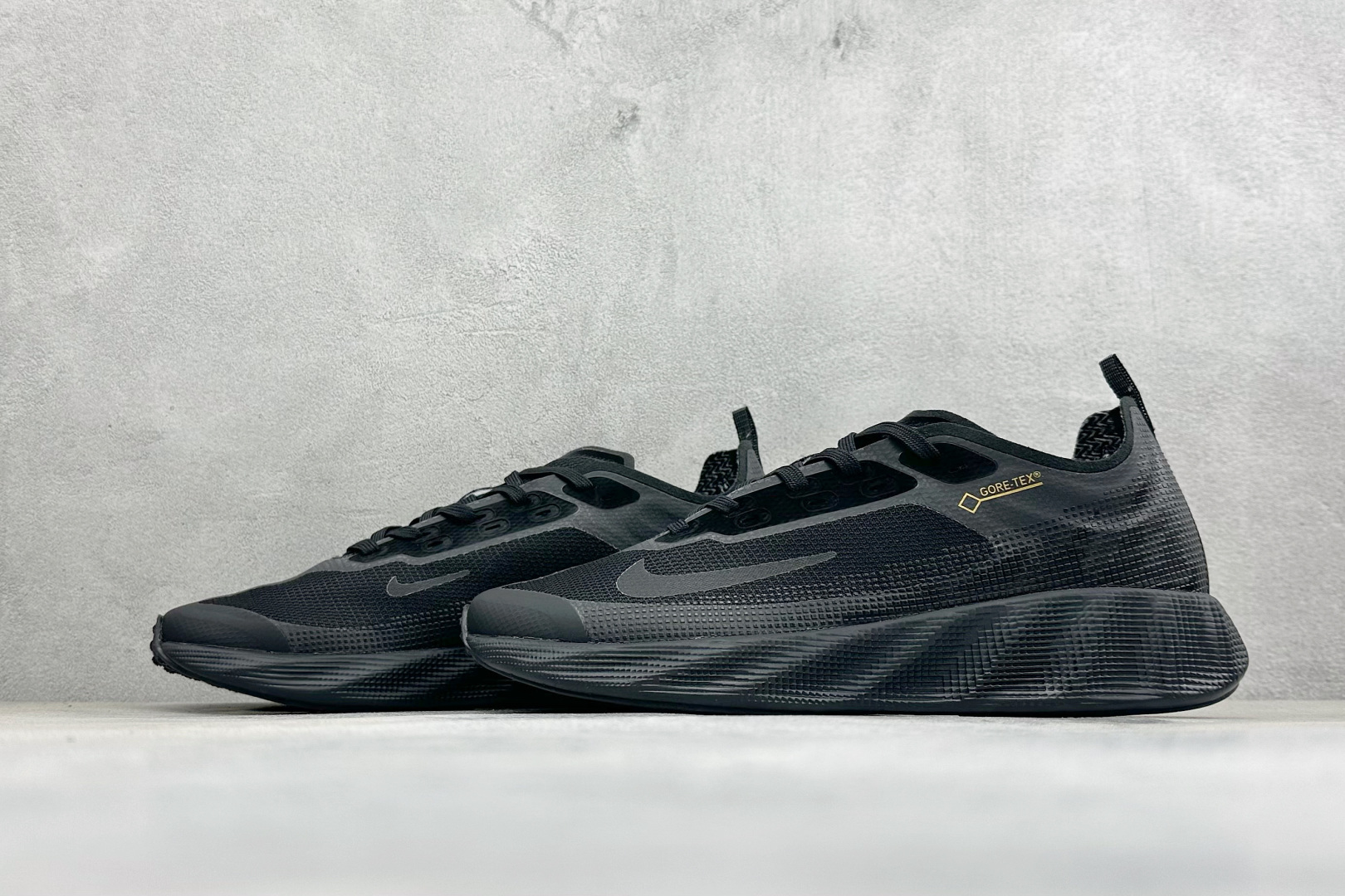 Y版Nike Ava X 耐克 舒适百搭耐磨低帮 休闲跑步鞋 采用轻盈的机能型织物鞋面 专为四季穿着而设计 流线型TPU