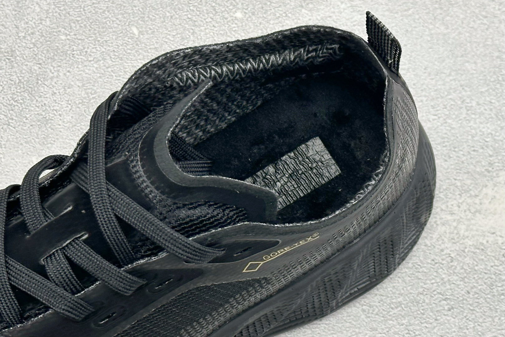 Y版Nike Ava X 耐克 舒适百搭耐磨低帮 休闲跑步鞋 采用轻盈的机能型织物鞋面 专为四季穿着而设计 流线型TPU