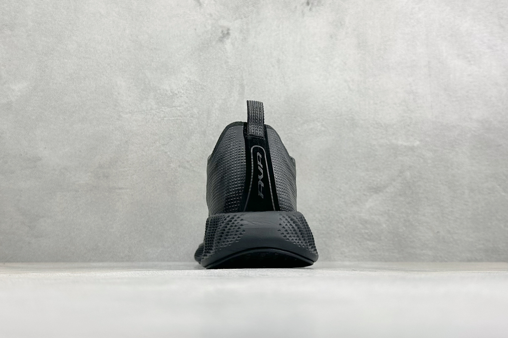 Y版Nike Ava X 耐克 舒适百搭耐磨低帮 休闲跑步鞋 采用轻盈的机能型织物鞋面 专为四季穿着而设计 流线型TPU