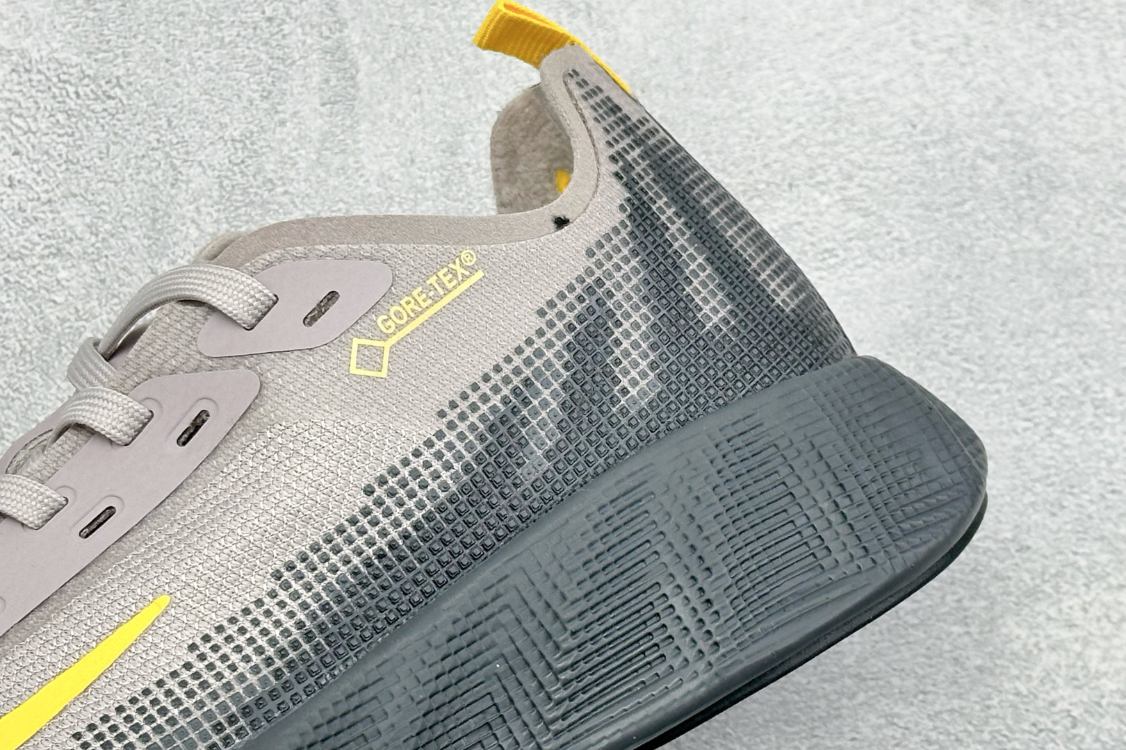 Y版Nike Ava X 耐克 舒适百搭耐磨低帮 休闲跑步鞋 采用轻盈的机能型织物鞋面 专为四季穿着而设计 流线型TPU