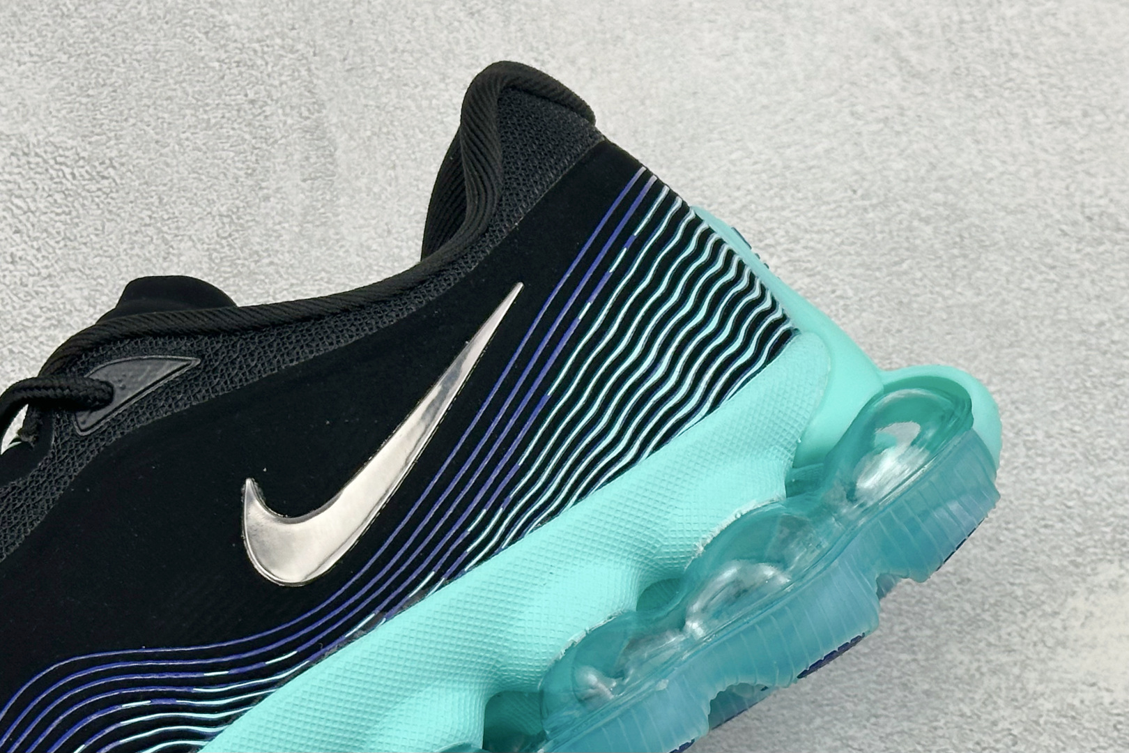 X版NK AIR LIQUID MAX 2026S 藤原浩联名 毒箭蛙新款气垫跑步鞋 货号：IQ7635-001 尺码：