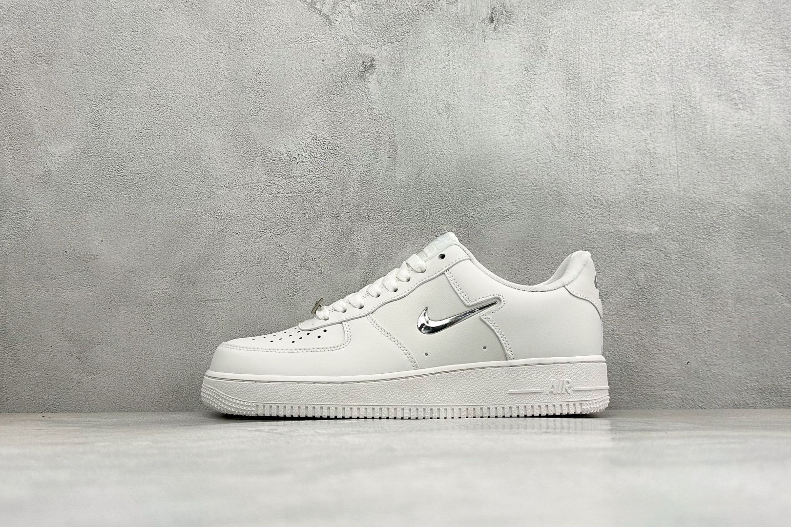 Nike Air Force 1'07 Low 联名款 空军一号低帮休闲板鞋 #原楦原纸板 纯正空军版型 内置全掌气垫 