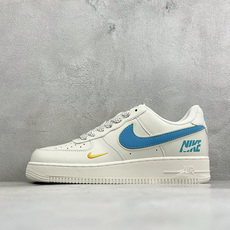 福利特价320P Nike Air Force 1'07 Low 联名款 空军一号低帮休闲板鞋 #原楦原纸板 纯正空军版 福利特价320P Nike Air Force 1'07 Low 联名款 空军一号低帮休闲板鞋 #原楦原纸板 纯正空军版