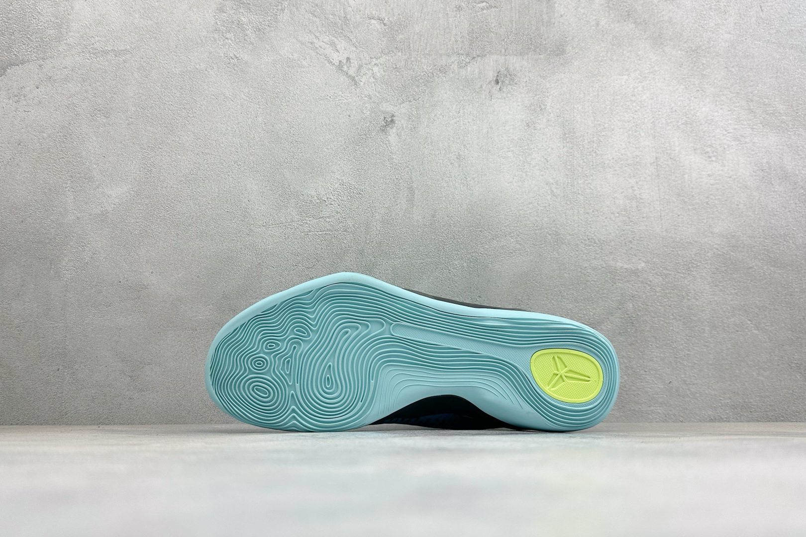 纯原Nike Kobe 9 Elite Low Protro 科比9代 实战篮球鞋 #原楦打造灵动版型 鞋头腰身后跟 3