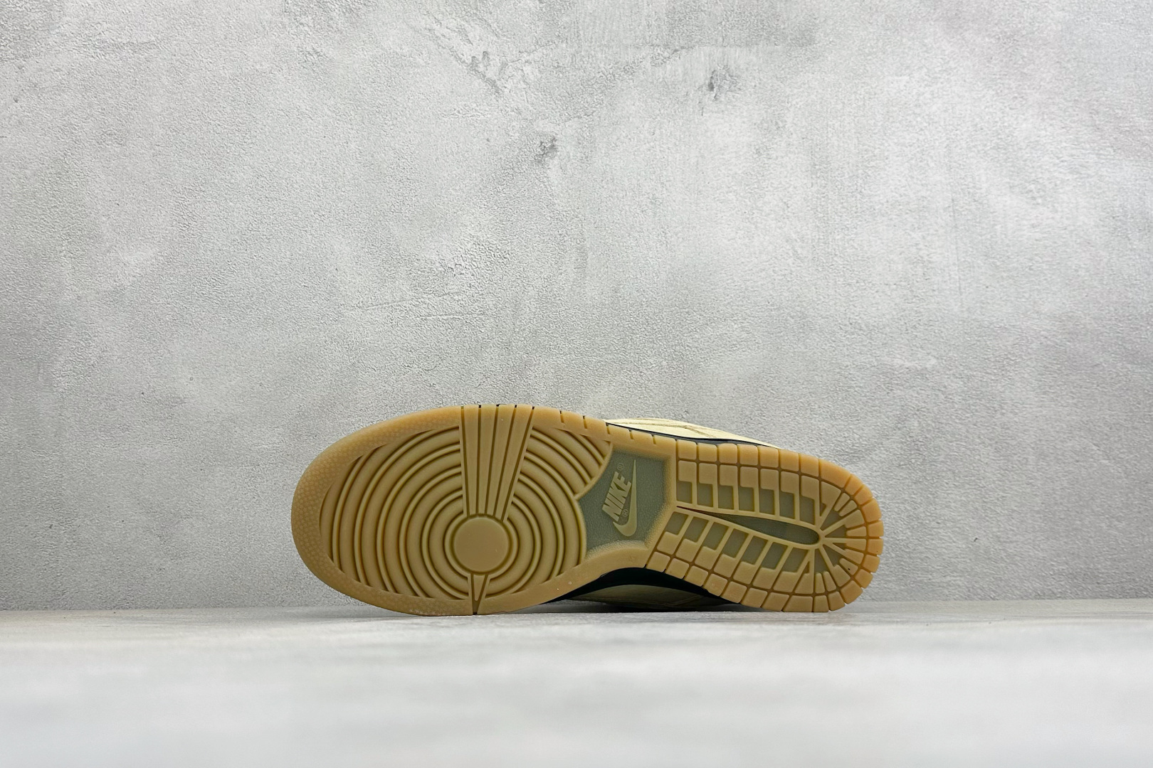 K版Nike SB Dunk Low 卡其黑灰勾 低帮休闲板鞋 #定制鞋盒 超高清洁度 皮料切割干净无任何毛边 细节完美
