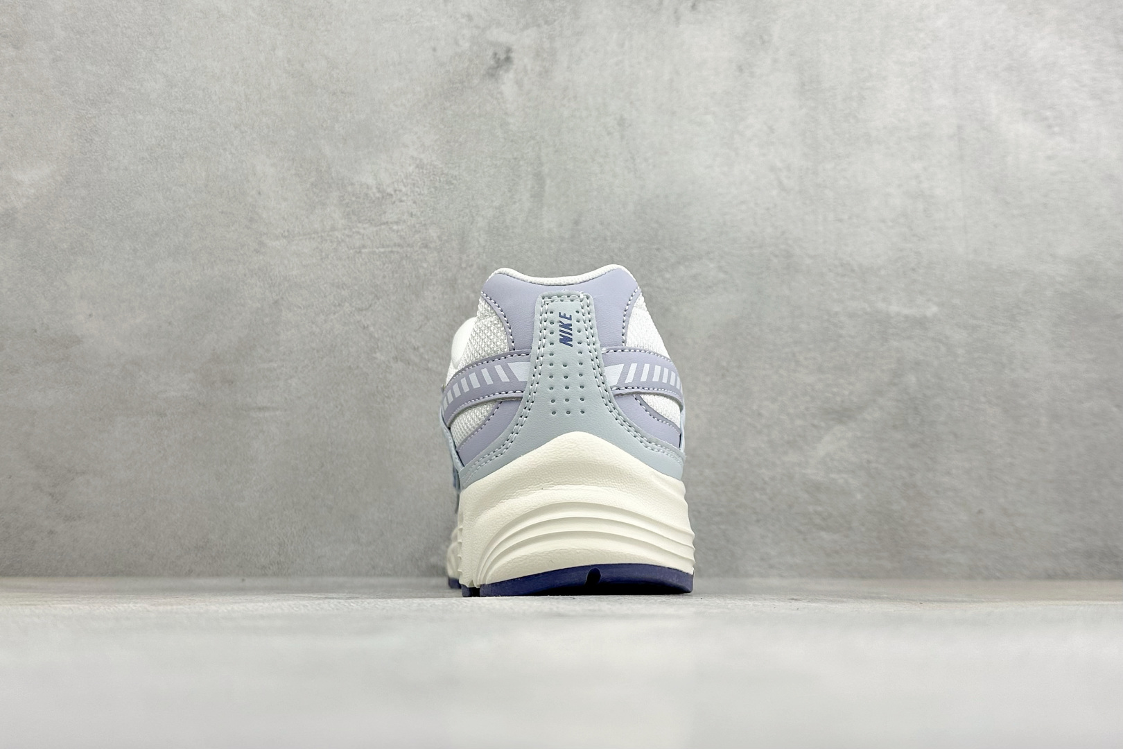 终端放店 XB版Nike Initiator 舒适百搭 防滑耐磨透气 低帮 生活休闲老爹鞋 货号:IB4339-121 终端放店 XB版Nike Initiator 舒适百搭 防滑耐磨透气 低帮 生活休闲老爹鞋 货号:IB4339-121