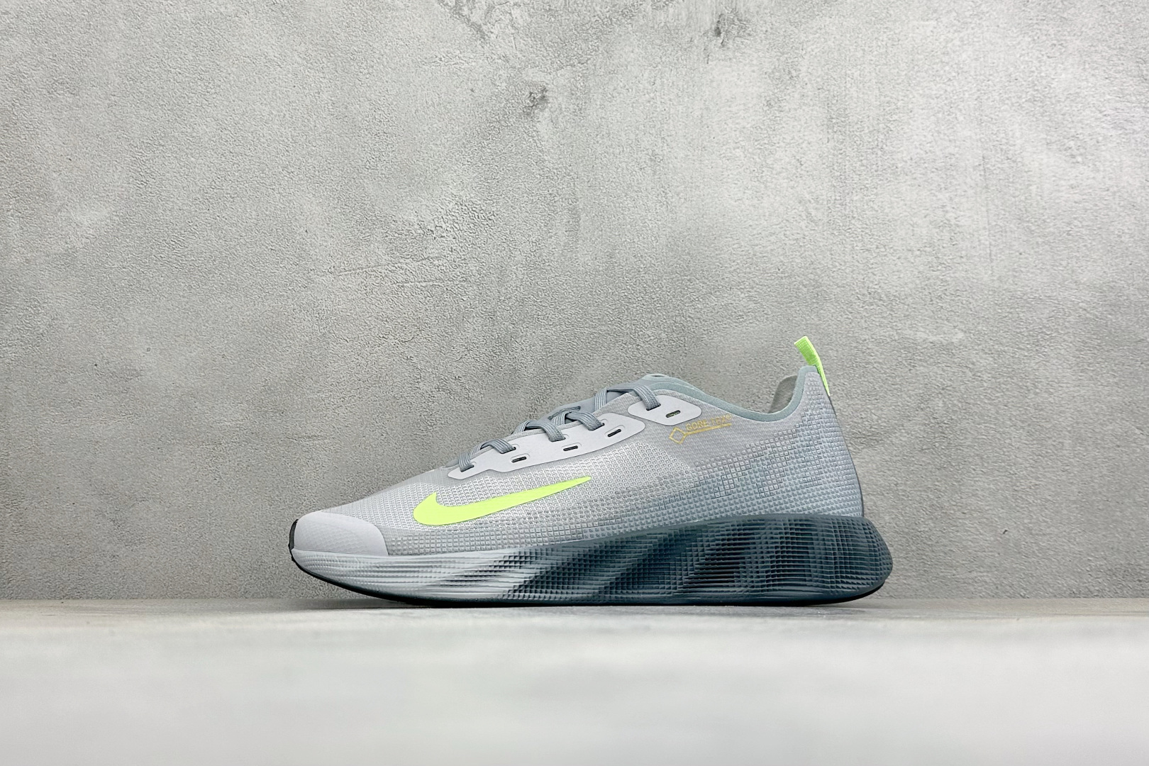 Y版Nike Ava X 耐克 舒适百搭耐磨低帮 休闲跑步鞋 采用轻盈的机能型织物鞋面 专为四季穿着而设计 流线型TPU Y版Nike Ava X 耐克 舒适百搭耐磨低帮 休闲跑步鞋 采用轻盈的机能型织物鞋面 专为四季穿着而设计 流线型TPU