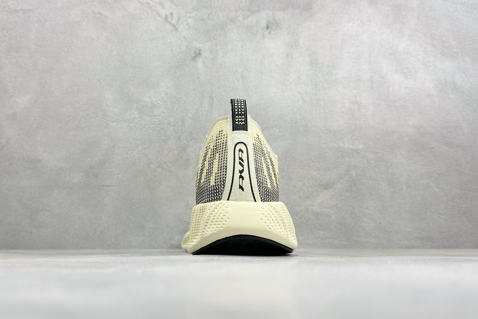 Y版Nike Ava X 耐克 舒适百搭耐磨低帮 休闲跑步鞋 采用轻盈的机能型织物鞋面 专为四季穿着而设计 流线型TPU