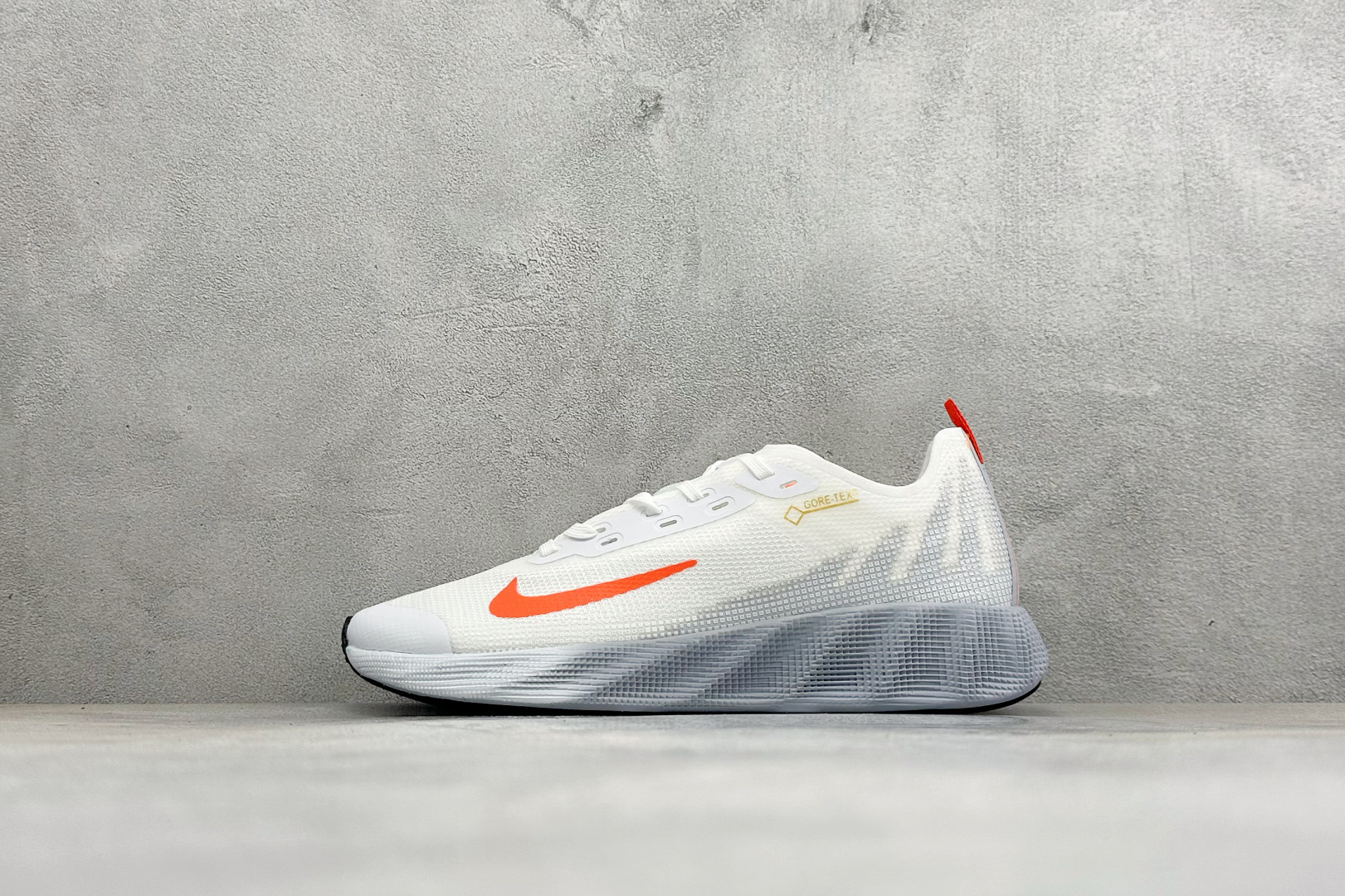 Y版Nike Ava X 耐克 舒适百搭耐磨低帮 休闲跑步鞋 采用轻盈的机能型织物鞋面 专为四季穿着而设计 流线型TPU Y版Nike Ava X 耐克 舒适百搭耐磨低帮 休闲跑步鞋 采用轻盈的机能型织物鞋面 专为四季穿着而设计 流线型TPU