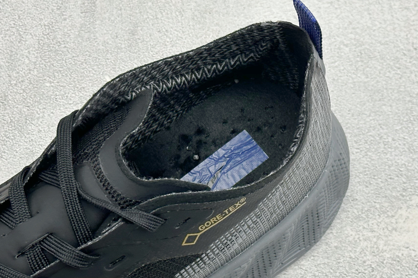 Y版Nike Ava X 耐克 舒适百搭耐磨低帮 休闲跑步鞋 采用轻盈的机能型织物鞋面 专为四季穿着而设计 流线型TPU