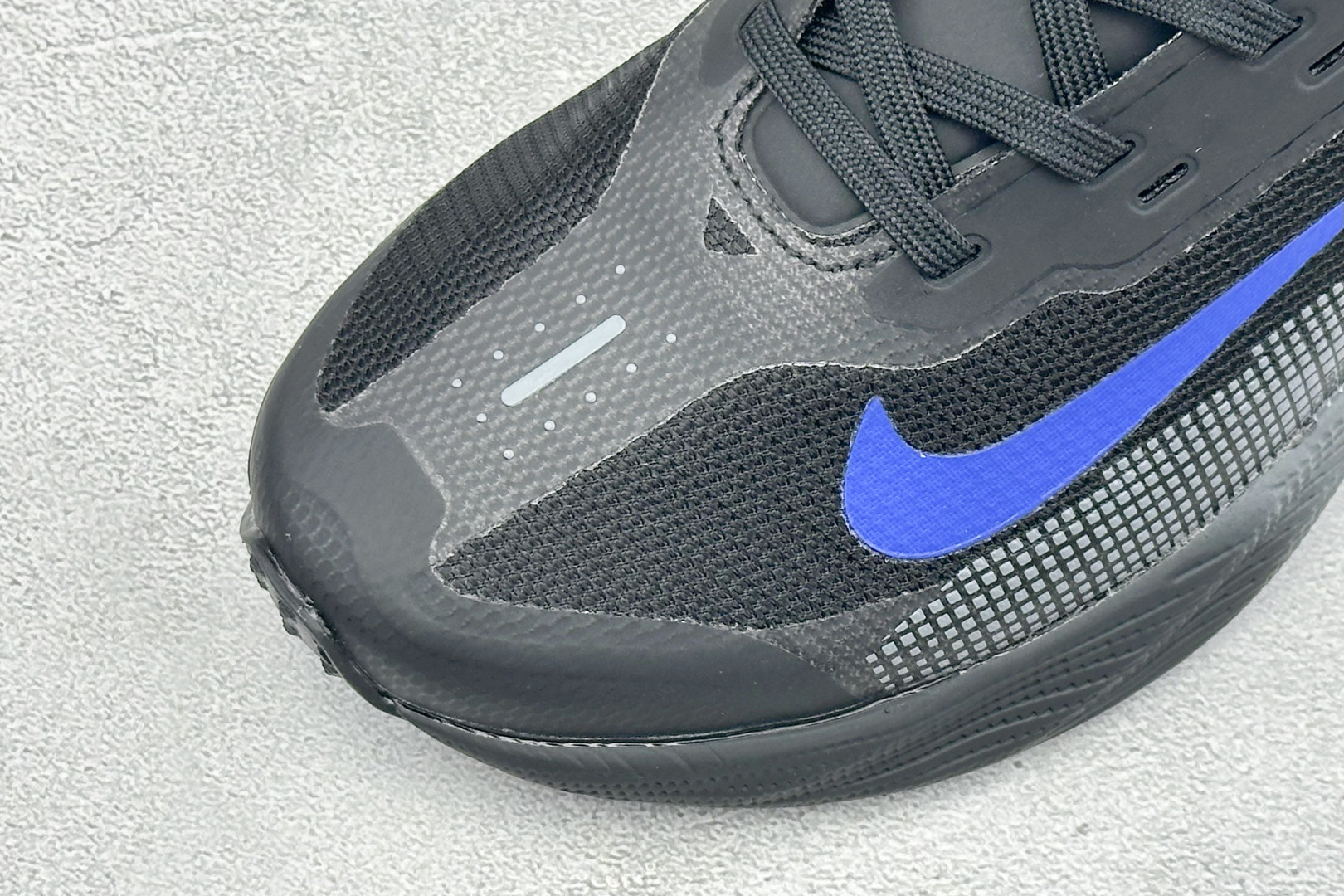 Y版Nike Ava X 耐克 舒适百搭耐磨低帮 休闲跑步鞋 采用轻盈的机能型织物鞋面 专为四季穿着而设计 流线型TPU