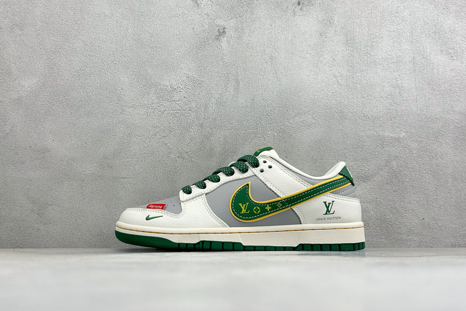 福利特价 Nike Dunk Low Retro 联名 周年高端定制 低帮休闲板鞋 #定制鞋盒 大厂纯原品质出货 超高清 福利特价 Nike Dunk Low Retro 联名 周年高端定制 低帮休闲板鞋 #定制鞋盒 大厂纯原品质出货 超高清