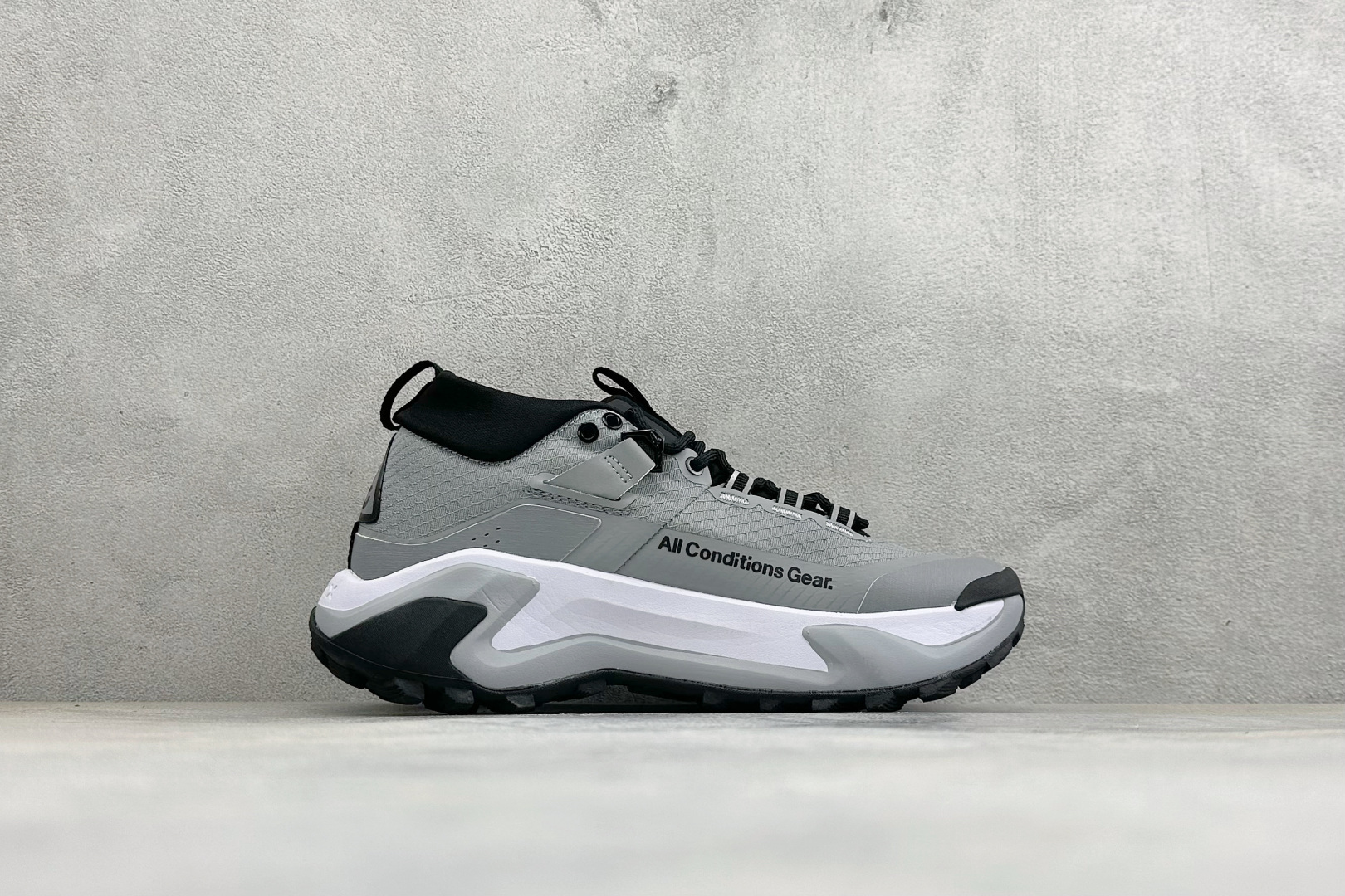 XM版NIKE ACG MOUNTAIN FLY GTX SE 户外登山高帮系列徒步越野跑鞋 货号：IO7854-005