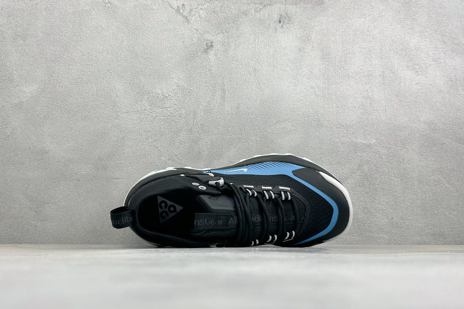 XM版NIKE ACG MOUNTAIN FLY GTX SE 户外登山高帮系列徒步越野跑鞋 货号：DH0623-128