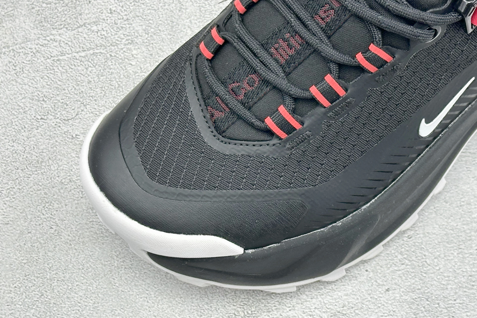 XM版NIKE ACG MOUNTAIN FLY GTX SE 户外登山高帮系列徒步越野跑鞋 货号：DH0623-002